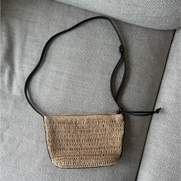 Zara Rattan/Straw Crossbody Bag - Picture 1 of 6
